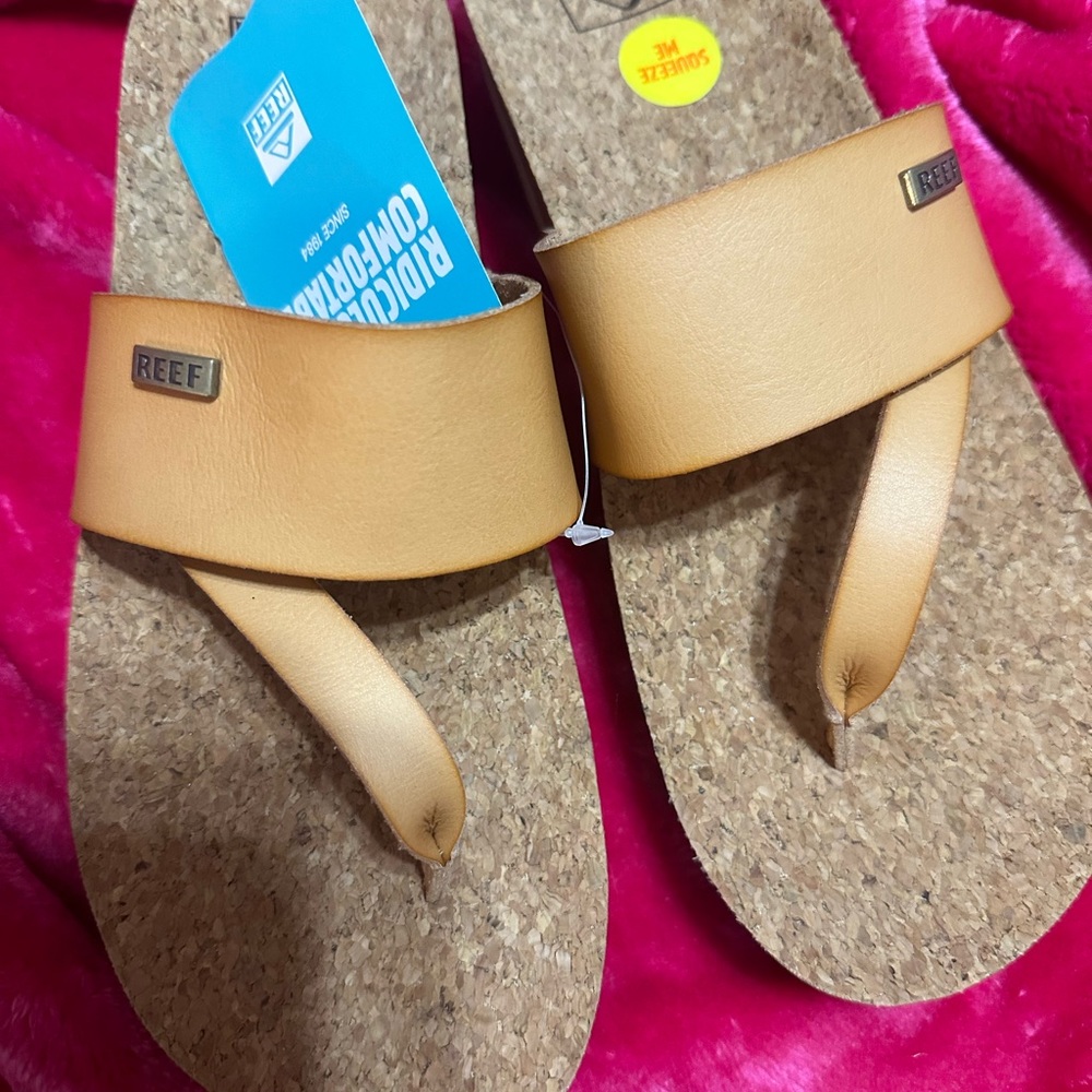 Reed platform sandals